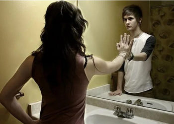 гляжу в тебя