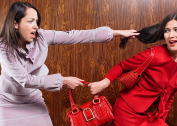 Женщины против женщин