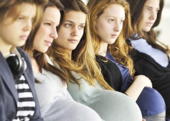 Противоречие между биологической и психологической готовностью к материнству