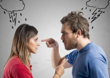 скандал как сеанс перекрестного бытового гипноза